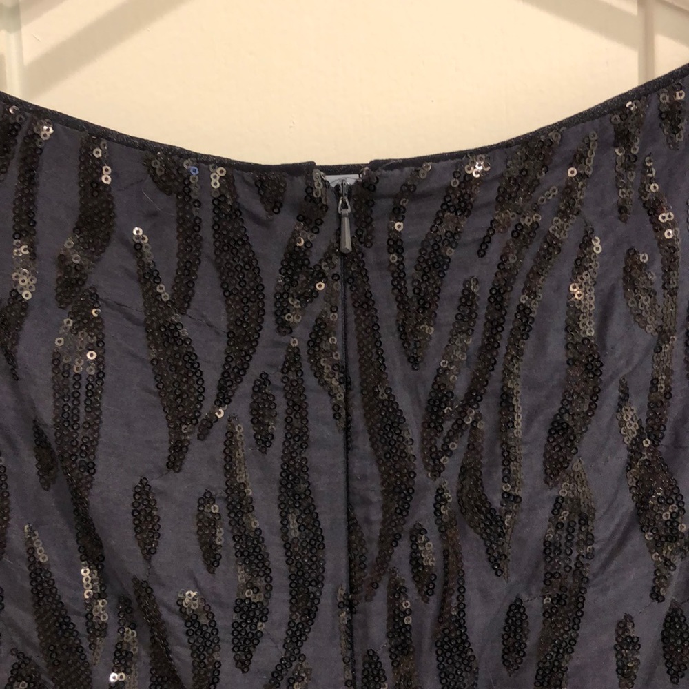 Suzy Chin Sequin Shift Dress - Picture 4 of 5